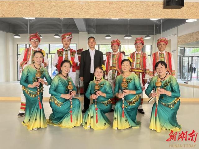 推进标准化居家养老服务站建设,给老年人打造温暖的家