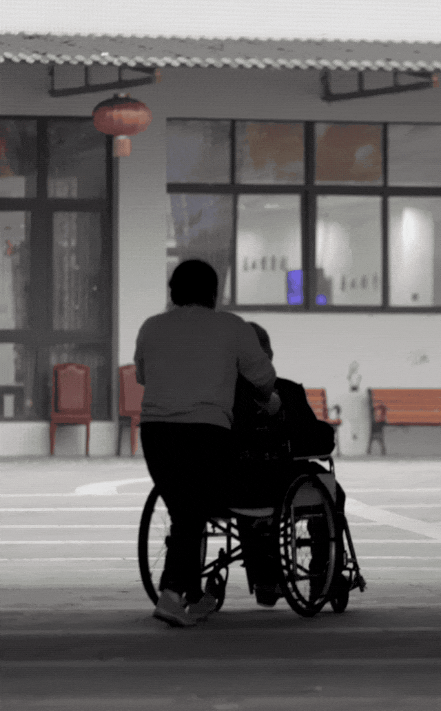 南京人的互助养老火了:陪诊、买药、上门陪聊,不花一分钱